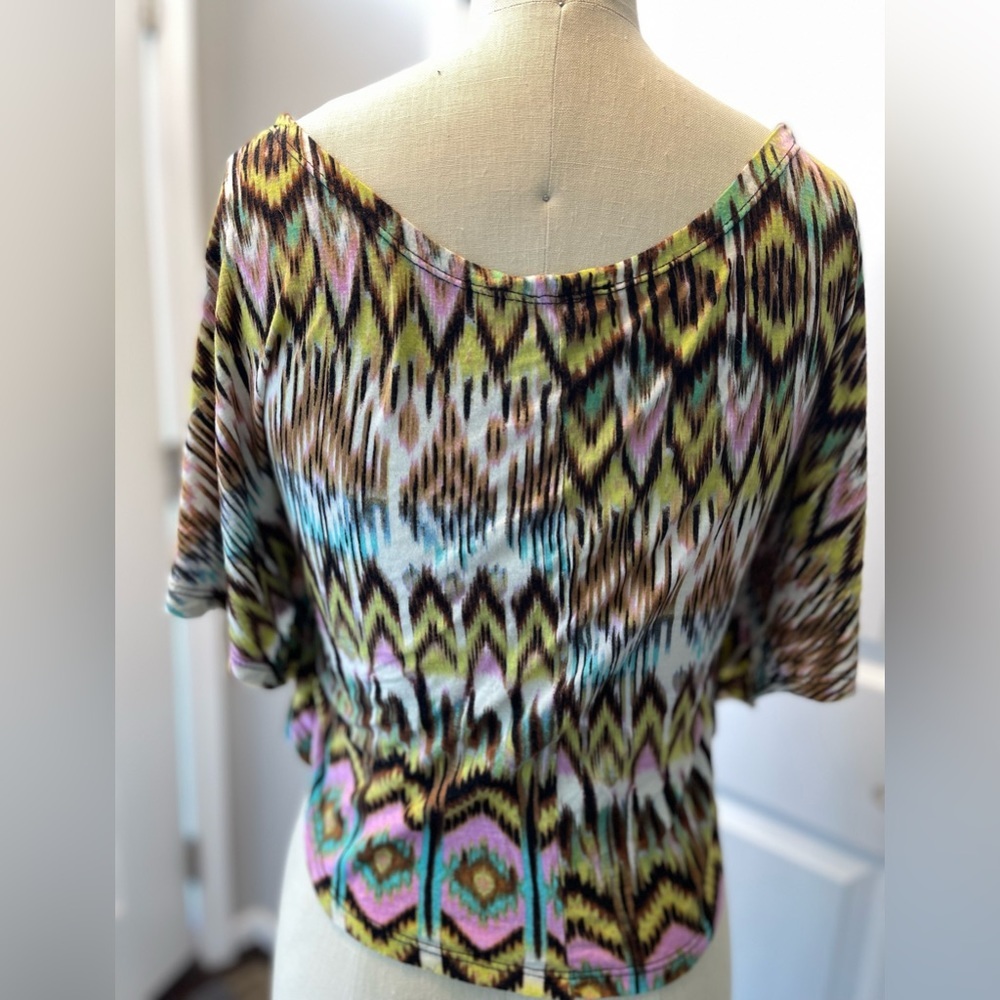 Boho Tribal Print Crop Top Batwing Festival Blouse Size S - Picture 2 of 10